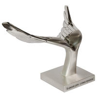 Скульптура «Крылья удачи»