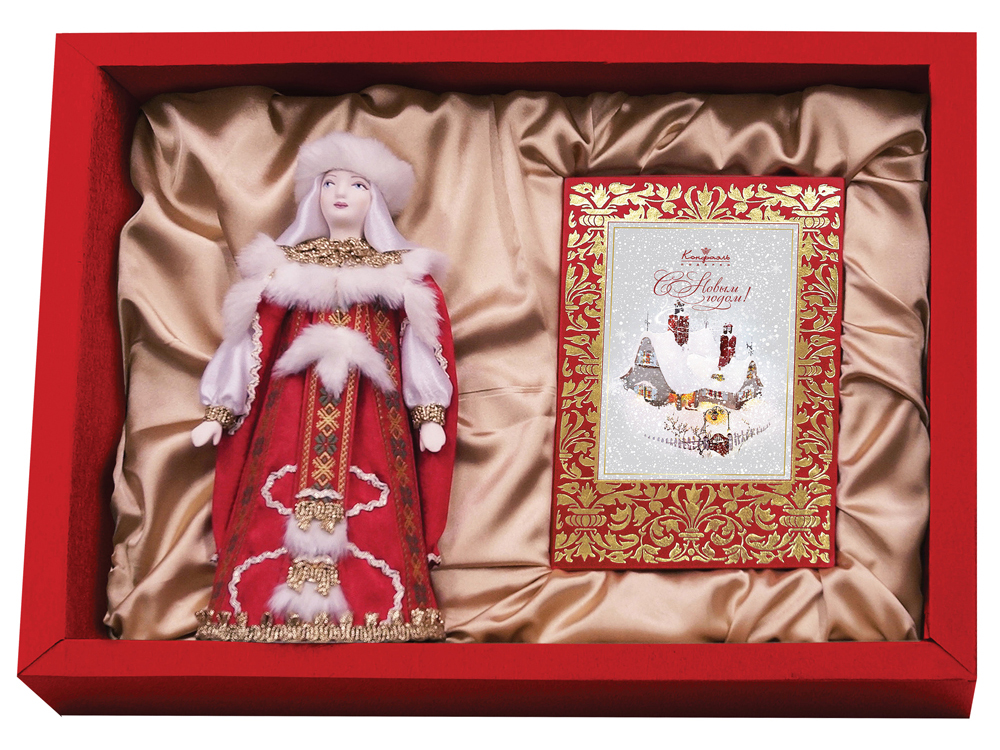 Набор "Рождество": кукла декоративная, шоколадные конфеты "Конфаэль", красный/золотистый